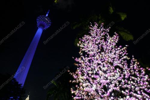 KL50_13112016_MENARA_BIRU