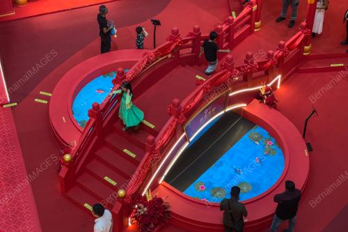 TINJAUAN PERSIAPAN TAHUN BARU CINA