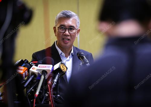TENGKU DATUK SERI ZAFRUL ABDUL AZIZ