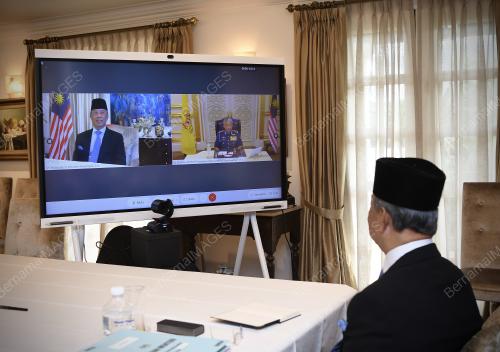 TAN SRI MUHYIDDIN YASSIN
