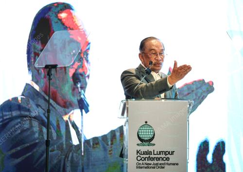 DATUK SERI ANWAR IBRAHIM