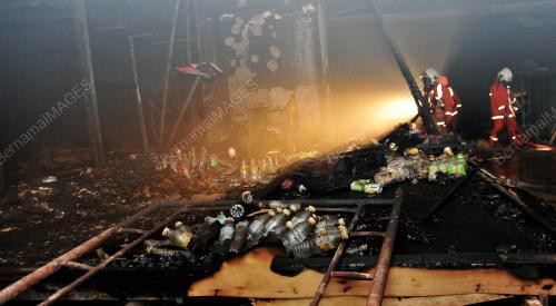 KL50_15012015_PANGSAPURI_TERBAKAR