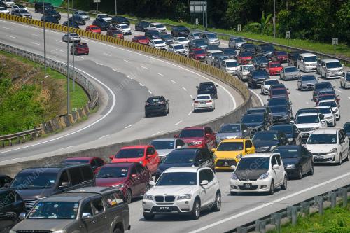 TINJAUAN ALIRAN TRAFIK KARAK