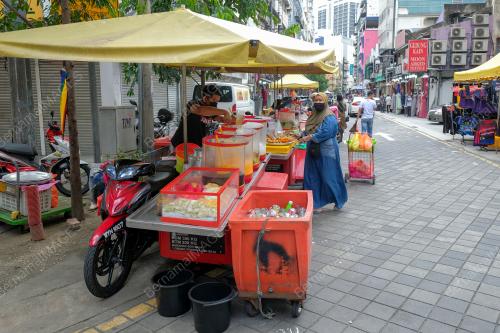 TINJAUAN WILAYAH BEBAS BERNIAGA