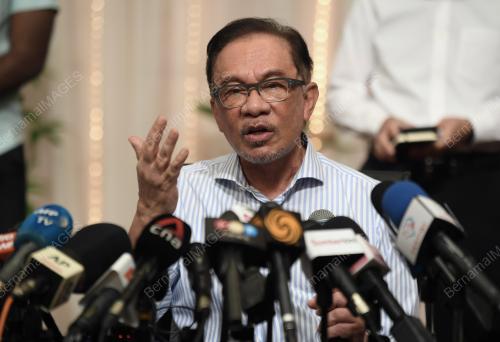 DATUK SERI ANUAR IBRAHIM