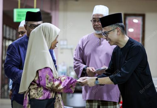 DATUK FAHMI FADZIL
