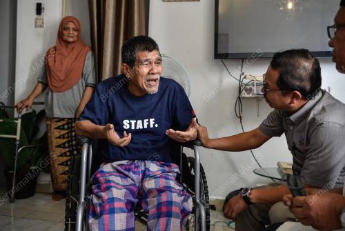 DATUK DR. MOHD NIZAR SUDIN