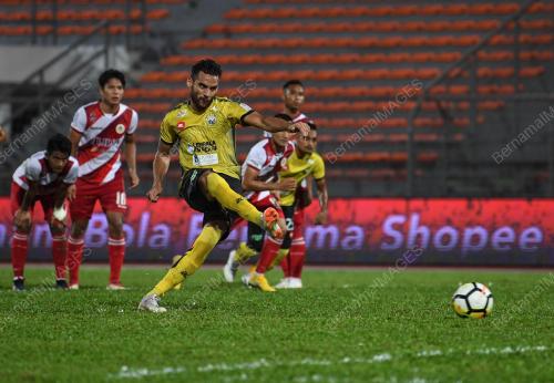 KL50_18072018_BOLA_BN201807143155