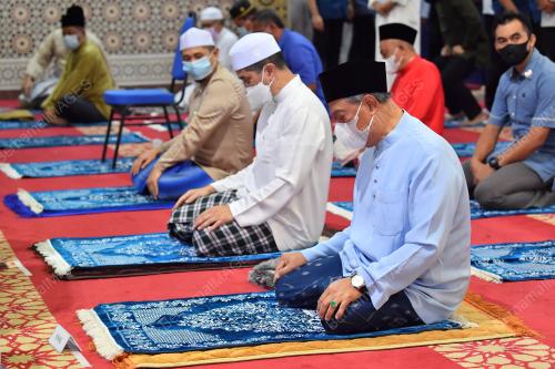 TAN SRI MUHYIDDIN YASSIN