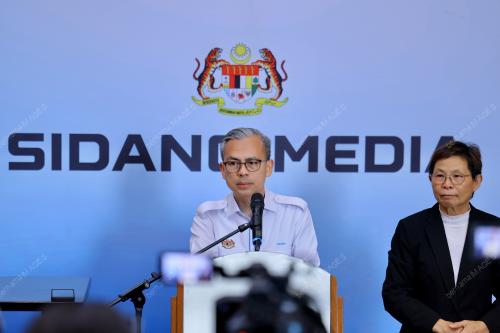 DATUK FAHMI FADZIL