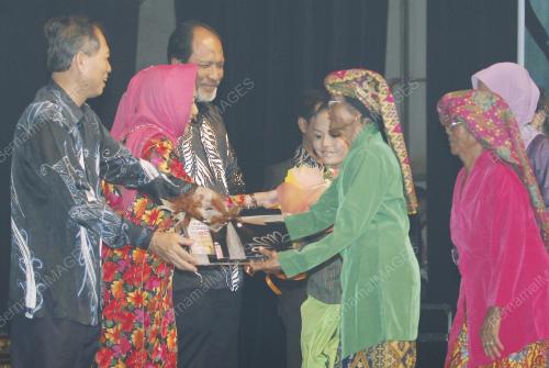 JOSEPH SALANG GANDUM