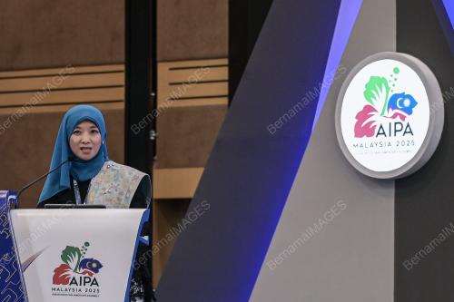 SITI ROZAIMERIYANTY ABDUL RAHMAN
