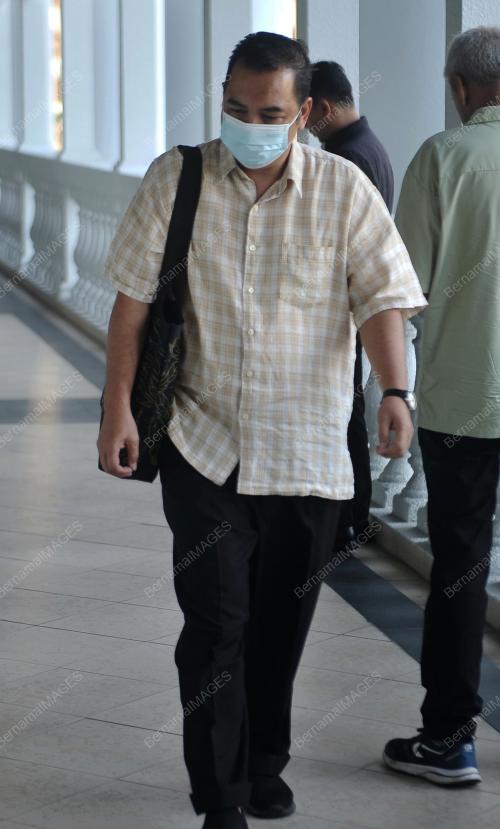 MAHKAMAH DICKY RAHMAT ABDULLAH