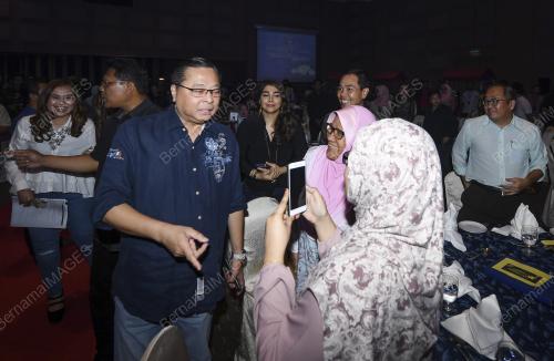 KL50_24112017_KKLW_BN201711232327