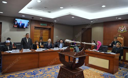 KL50_25072018_PARLIMEN_BN201807243930