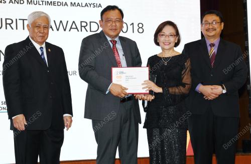 KL50_26092018_EDDIN_BN201809248862