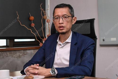 ANWAR SYAHRIN ABDUL AJIB