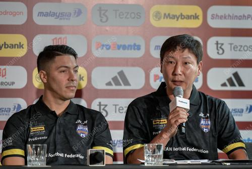 SIDANG MEDIA PIALA CABARAN MAYBANK