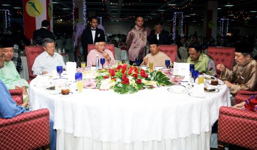 MOHD NAJIB TUN RAZAK