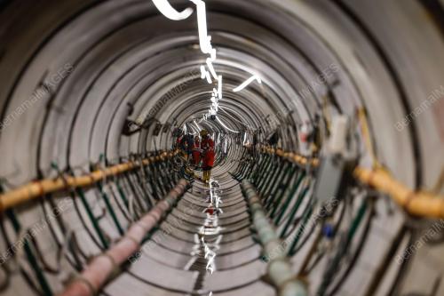 THE LONGEST AND DEEPEST MICROTUNNELING