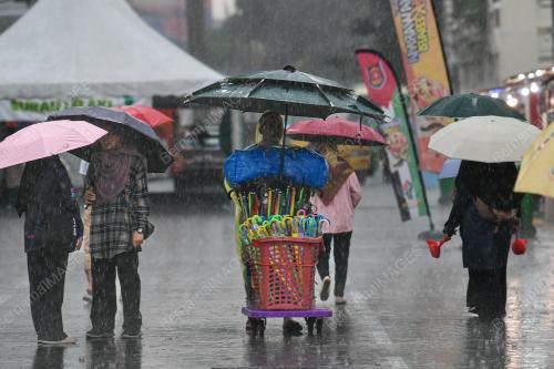 FASA PERALIHAN MONSUN