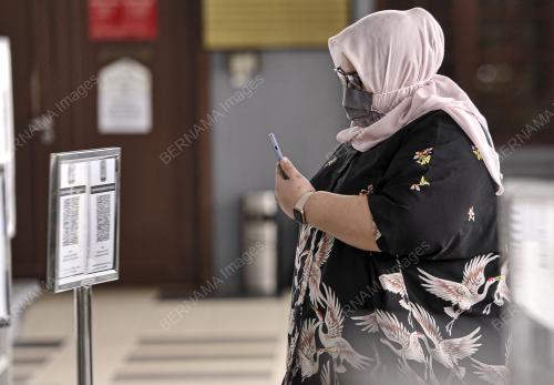 SITI BAINUN ABD RAZALI