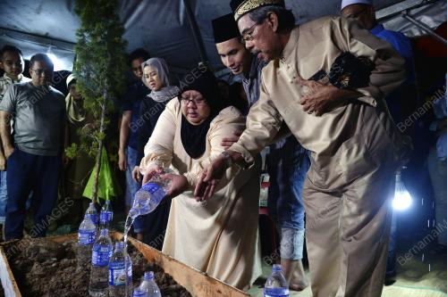KL50_31072018_JENAZAH_BN201807314590
