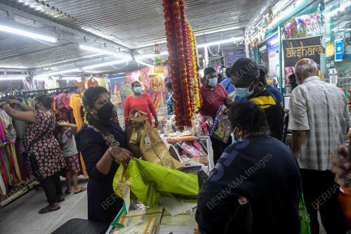 TINJAUAN PERSIAPAN PERAYAAN DEEPAVALI
