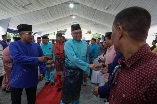 DATUK SERI DR SHAHSUL ANUAR NASARAH