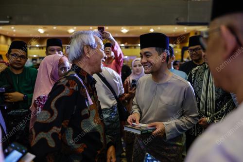 DATUK ONN HAFIZ GHAZI