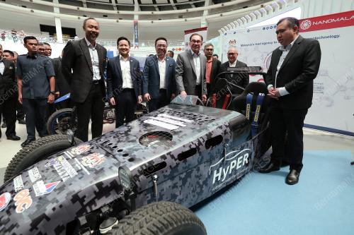 DATUK SERI ANWAR IBRAHIM