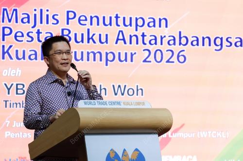 WONG KAH WOH