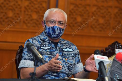 TAN SRI AFFENDI BUANG