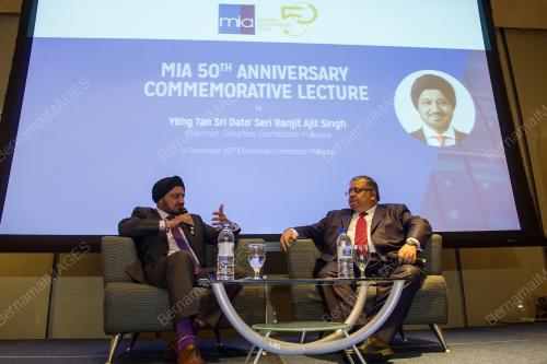 KL51_11092017_MIA_BN201709074971