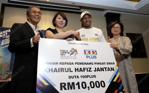 KL51_11102017_HAFIZ_100PLUS