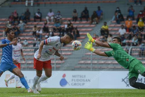 PERLAWANAN BOLA SEPAK AMAL MALAYSIA JEPUN ALL STAR