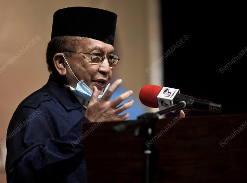 TAN SRI DR RAIS YATIM