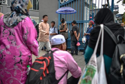 SEDEKAH HARI JUMAAT