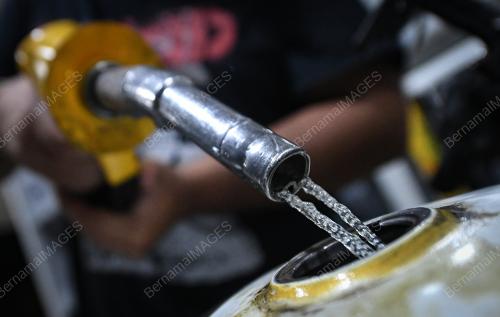 HARGA RUNCIT MINYAK TURUN