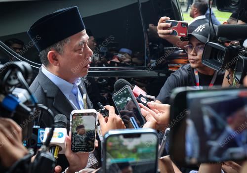 DATUK SERI FADILLAH YUSOF