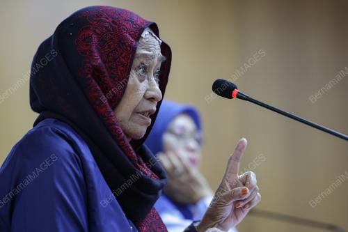 DATUK ROSNANI JAMIL