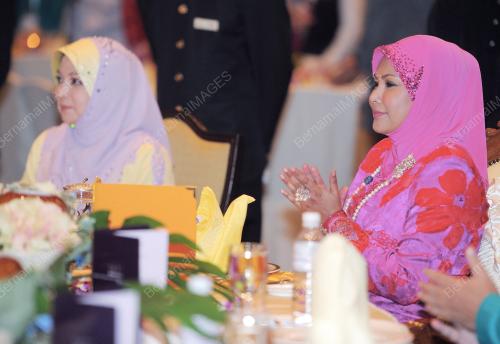 TUNKU NUR ZAHIRAH