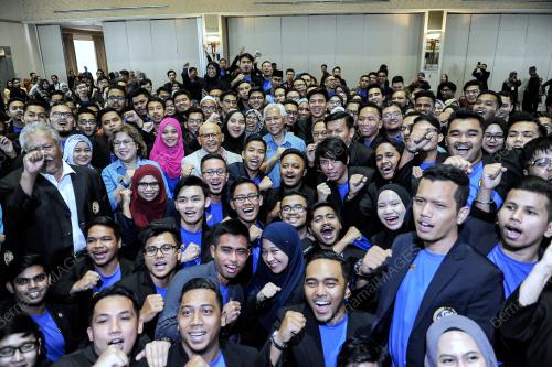 KL51_16072017_PARLIMEN_MAHASISWA