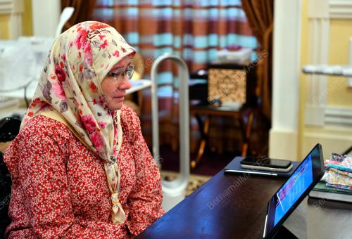 TUNKU HAJAH AZIZAH AMINAH MAIMUNAH ISKANDARIAH