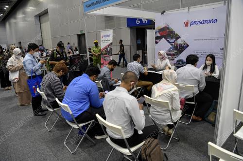 KARNIVAL KERJAYA JAMIN KERJA 2022