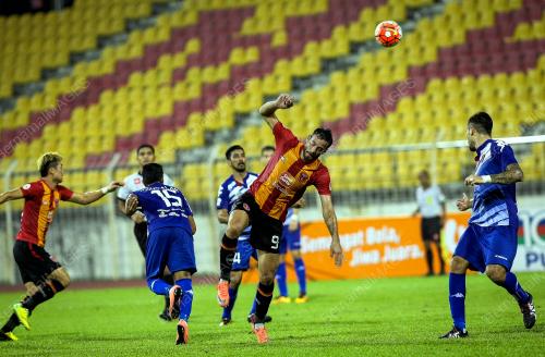 KL51_19032016_BOLA