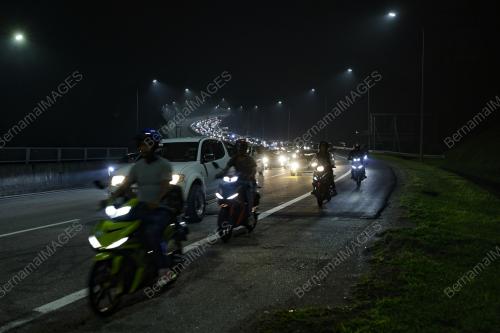 TINJAUAN LEBUHRAYA