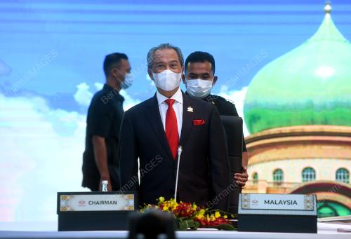 TAN SRI MUHYIDDIN YASSIN