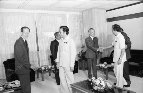 KAMPUCHEA SUMMIT
