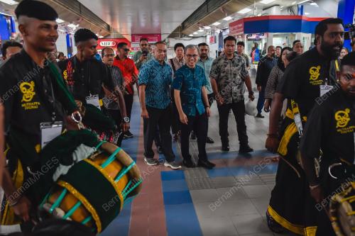 DATUK FAHMI FADZIL